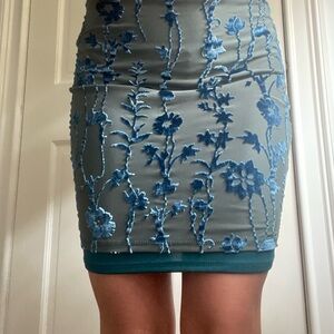 mesh skirt with floral velvet print